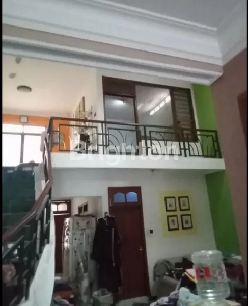 image RUMAH 2 LANTAI SIAP HUNI DI BRATANG GEDE (3)