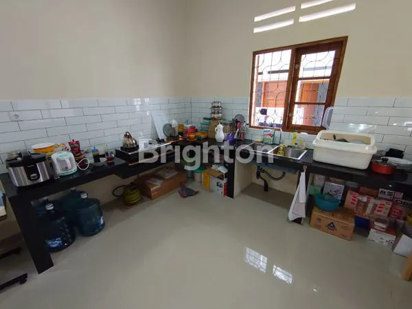 image TURUN HARGA \U203C\UFE0F RUMAH FULLY FURNISHED SANGAT STRATEGIS, CANTIK, SIAP HUNI (5)