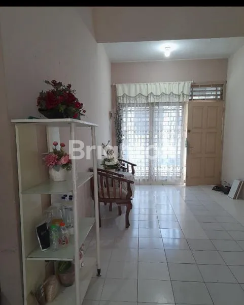 RUMAH DI TAMAN SETIA BUDI