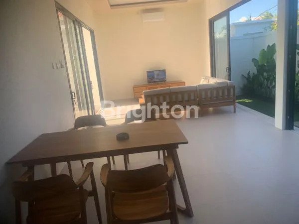 image VILLA 1 LANTAI 2 KAMAR FULL FURNISH DENGAN PRIVAT POOL, VIEW SAWAH, LUAS TANAH 2.5 ARE DI KEDIRI TABANAN (8)