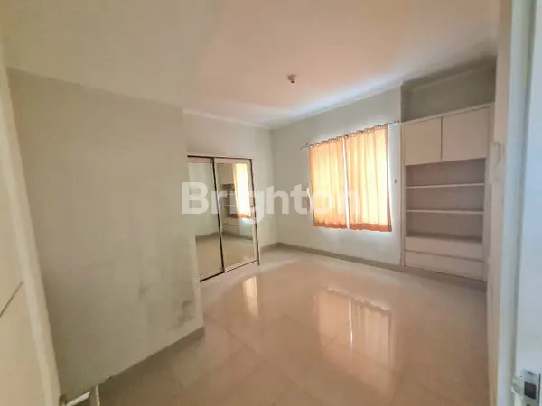 image RUMAH SEMI FURNISH DI BUKIT GOLF RIVERSIDE CIBUBUR CIMANGGIS (6)