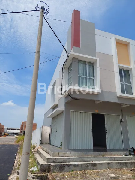 image RUKO 2 LANTAI DI DREAMLAND SQUARE SIAP HUNI (2)