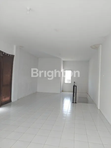 image RUKO 2 LANTAI DI DREAMLAND SQUARE SIAP HUNI (8)