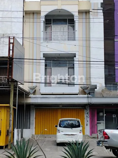 image RUKO 3 LANTAI DISEWAKAN DI JALAN AHMAD YANI  (1)