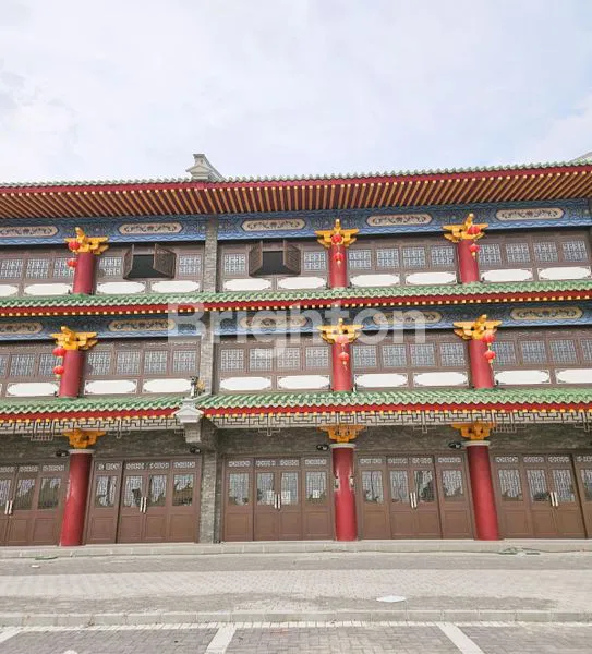 image MURAH! RUKO SHANGHAI MEGA KUNINGAN PIK2 BRAND NEW 3 LANTAI 8X18 HADAP JALAN UTAMA ROW 50M, LOKASI STRATEGIS ROI TINGGI (1)