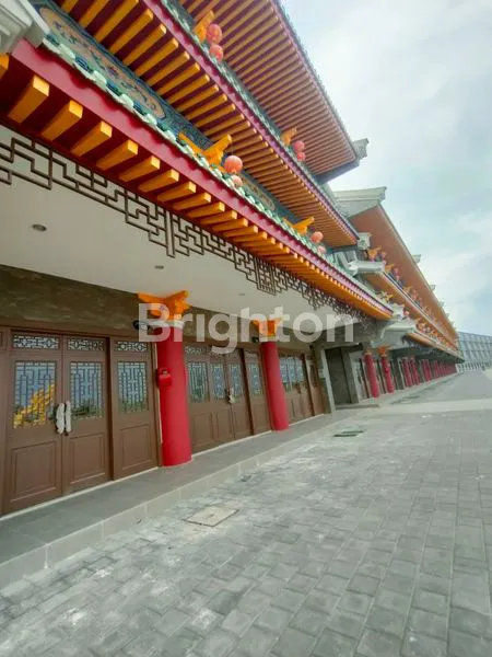 image MURAH! RUKO SHANGHAI MEGA KUNINGAN PIK2 BRAND NEW 3 LANTAI 8X18 HADAP JALAN UTAMA ROW 50M, LOKASI STRATEGIS ROI TINGGI (2)