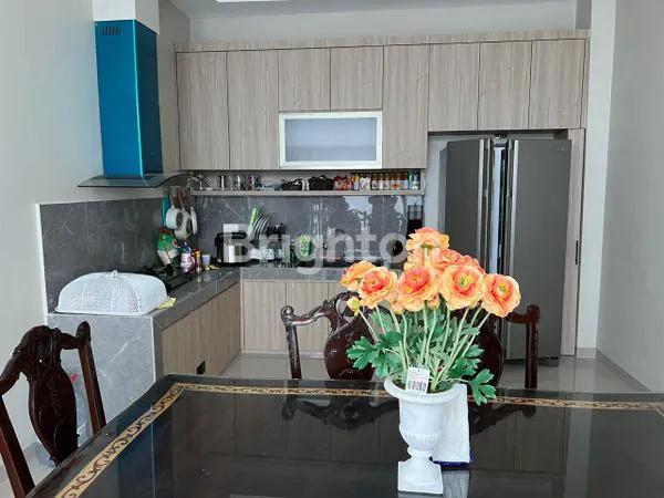 image RUMAH CANTIK FULL FURNISH DEKAT PUSAT KOTA DI TROPICANA RESIDENCE (3)