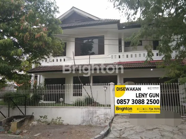 image RUMAH BAGUS TERAWAT SIMPANG DARMO PERMAI (1)