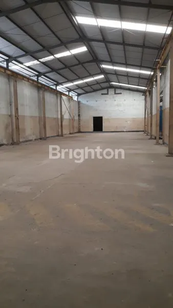 image GUDANG LUAS SIAP PAKAI TIPAR CAKUNG  (5)