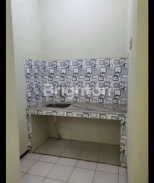 image DIJUAL RUMAH SIAP HUNI DEKAT MERR DI GRIYA PESONA ASRI (5)