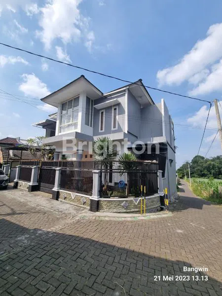 image VILLA MEWAH 2 LT JUAL CEPAT + FUTNITURE DI KOTA BATU STRATEGIS VIEW MENAWAN  (2)