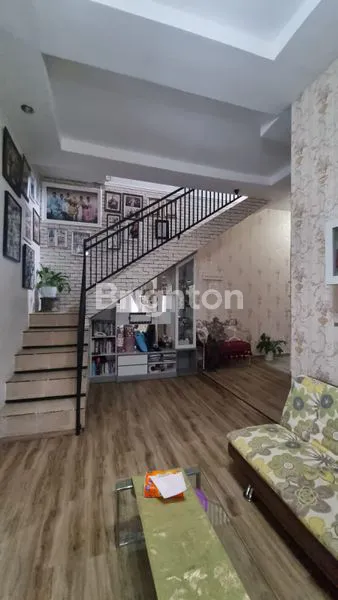 image VILLA MEWAH 2 LT JUAL CEPAT + FUTNITURE DI KOTA BATU STRATEGIS VIEW MENAWAN  (6)