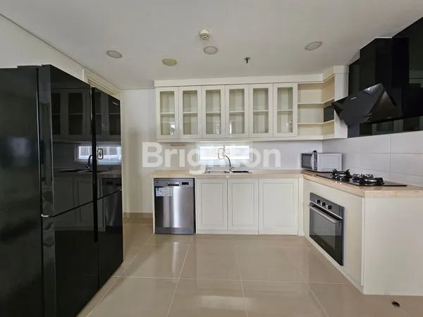 image FULLY FURNISHED, 4+1BR, RAINBOW SPRINGS CONDOVILLA (5)