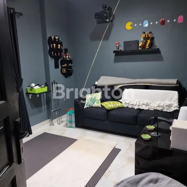 image RUMAH 3 LANTAI SEMI FURNISHED DI CLUSTER MADRID MODERNLAND (6)