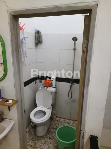 image RUMAH 3,5 LANTAI ROW JALAN 1 MOBIL DI JELAMBAR GROGOL JAKARTA BARAT (3)