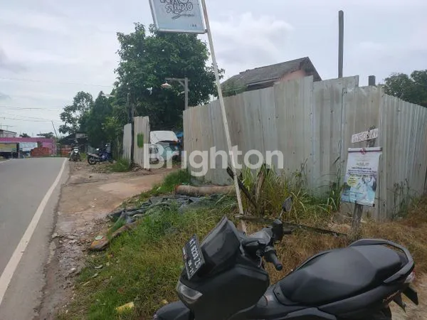 image DIJUAL TANAH PINGGIR JALAN BESAR PERUMAHAN LOKASI STRATEGI  DALAM KOTA COCOK DIBUAT RUKO, RUMAH TINGGAL, KONTRAKAN ATAU KOS KOSAN (4)