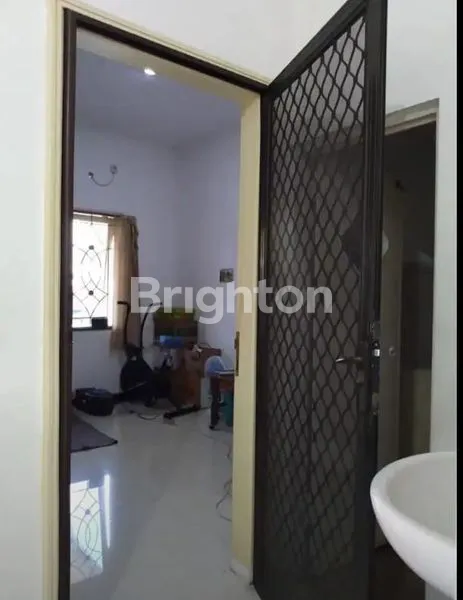 image RUMAH 1 LANTAI WIGUNA TIMUR REGENCY, ONE GATE.. SIAP HUNI (4)