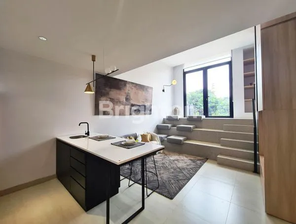 image HUNIAN MODERN SEMI FURNISHED DI JAKARTA SELATAN (2)