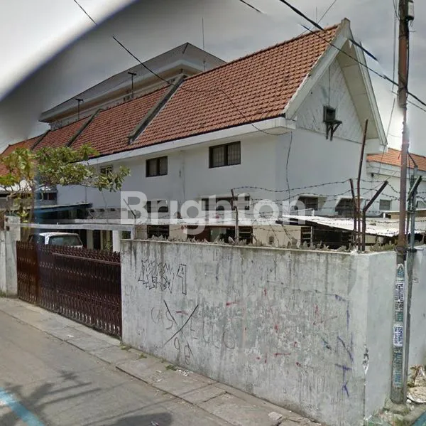 image RUMAH 2 LANTAI DI GEMBONG SURABAYA (2)