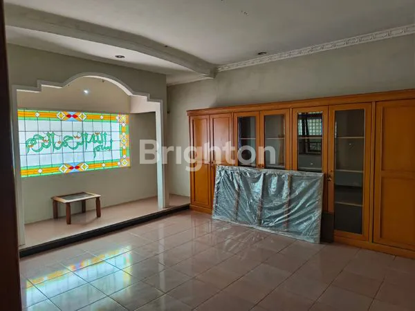 image JUAL RUMAH 2 LANTAI CEMPAKA PUTIH JAKARTA PUSAT (5)