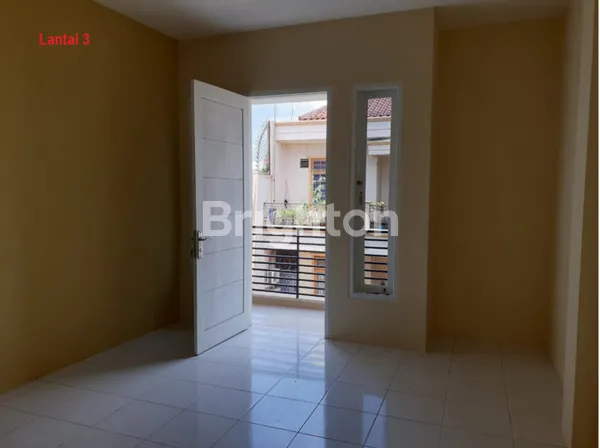 image RUMAH KAVLING POLRI 3.8X15 JAKARTA BARAT (4)