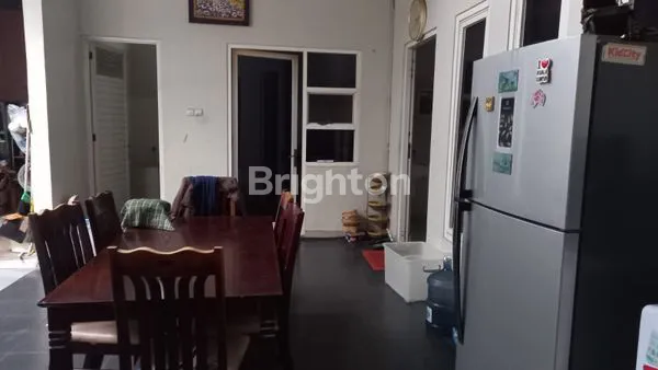 image RUMAH LANGKA LEGALITAS SHM DI PENJARINGAN ASRI SURABAYA TIMUR (5)