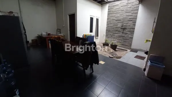 image RUMAH LANGKA LEGALITAS SHM DI PENJARINGAN ASRI SURABAYA TIMUR (6)