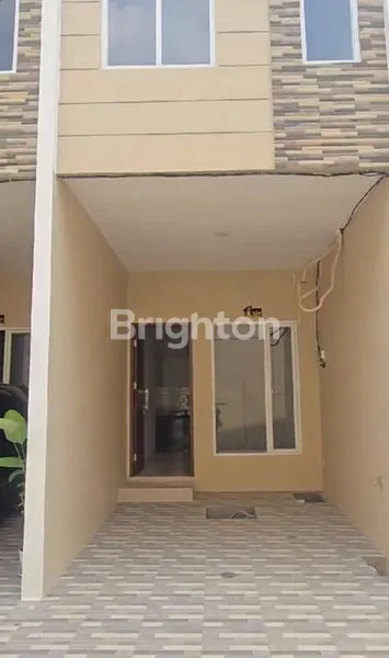 image DIJUAL RUMAH BARU DURI KEPA 3 LANTAI JAKARTA BARAT (1)