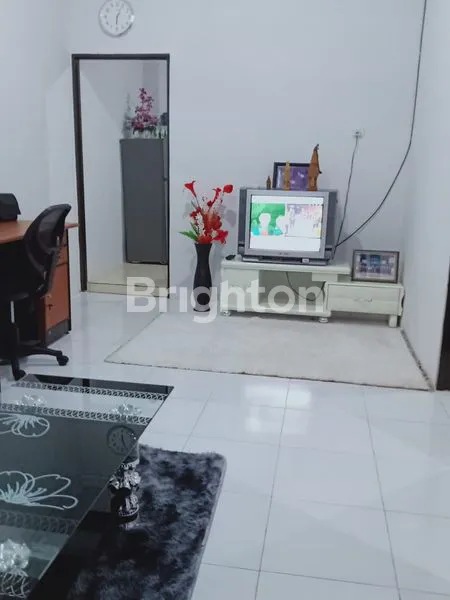 image PERUMAHAN DENGAN LINGKUNGAN YANG ASRI SIAP HUNI (4)