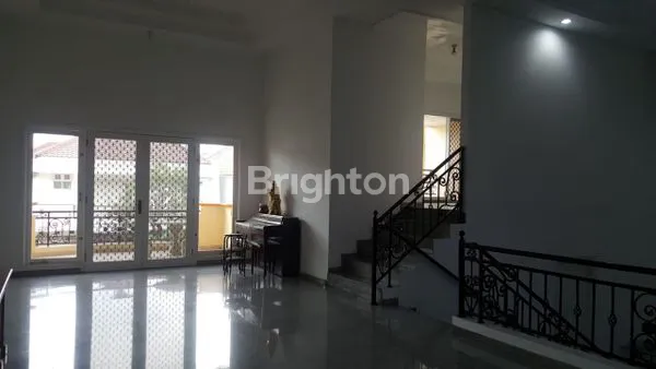 image SIAP HUNI...STRATEGIS BERADA .DISEKITAR KAWASAN KOMERSIL  (1)