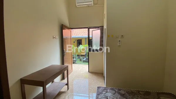 image KOS AKTIF RUNGKUT SELANGKAH MERR SIAP DIPINANG (4)