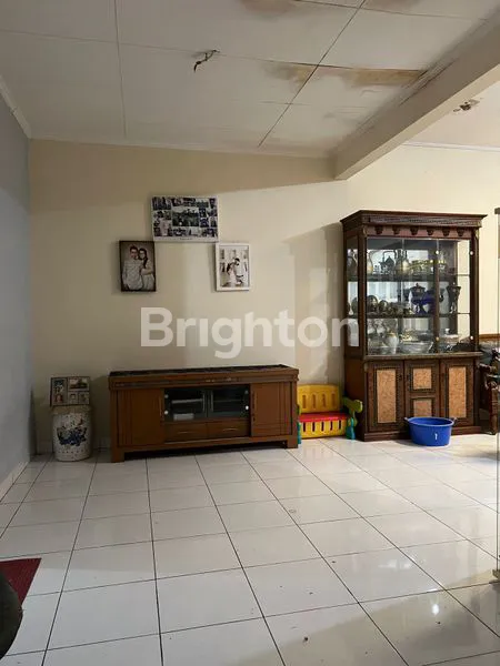 image RUMAH TELAGA GOLF SAWANGAN SIAP HUNI (7)