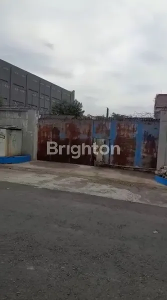 image RUKO + TANAH LUAS , TEMBUS 2 JALAN , JL.JEND.SUDIRMAN SILIWANGI - GISIKDRONO , SEMARANG (1)