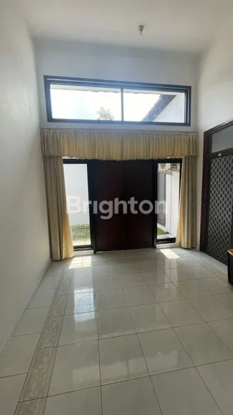 image RUMAH BESAR TERAWAT SIAP HUNI ! SEWA PURI WIDYA KENCANA (2)