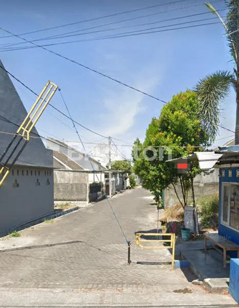 image RUMAH DI PERUMAHAN BUMI JABON ESTATE MOJOKERTO (1)