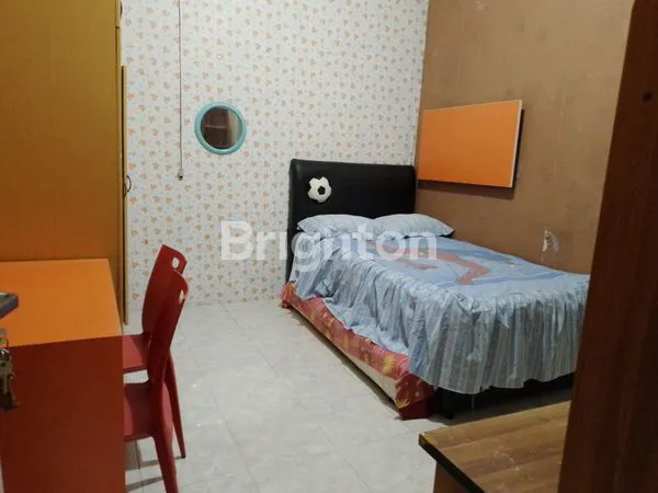 image RUMAH LANTAI 2 LOKASI TENGGILIS SURABAYA. (6)