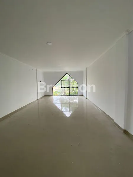 image RUKO 3 LANTAI LOKASI STRATEGIS DI JAGAKARSA JAKARTA SELATAN  (6)