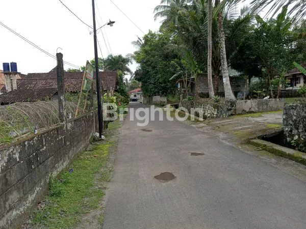 image RUMAH SIAP BANGUN DOMBAN ASRI PINGGIR JALAN MAGELANG (5)