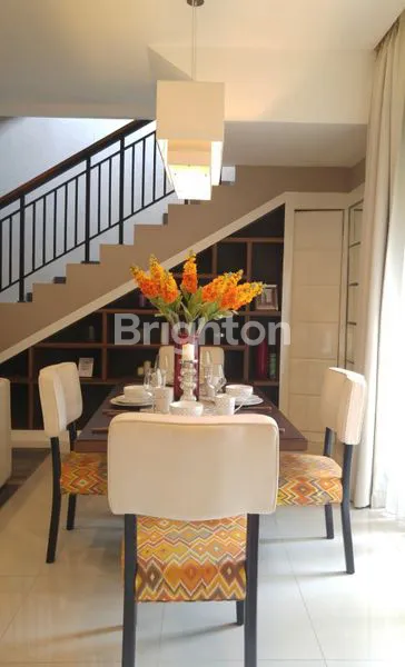 image RUMAH 2 LANTAI FULLY FURNISHED DI BOJONGSARI (3)