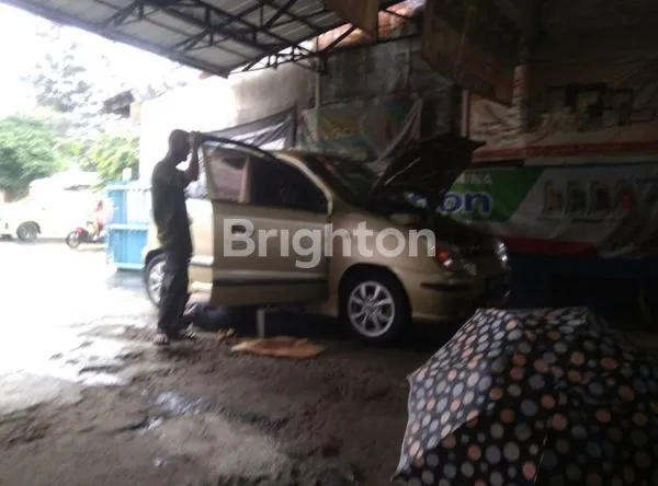 image RUMAH DAN BENGKEL DI KEBAYORAN LAMA (5)