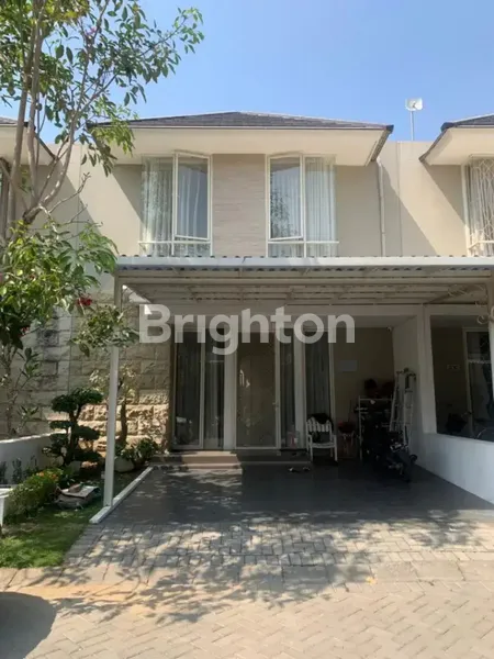 image RUMAH CITRALAND GREENLAKE DEKAT KAMPUS UNESA, DEKAT PAKUWON MALL (1)