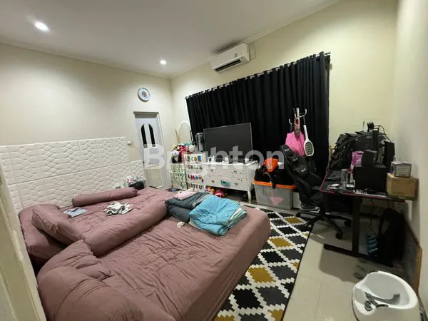 image RUMAH HOOK MODERN 2 LANTAI CLUSTER CENTRAL KARAWACI -TANGERANG (6)