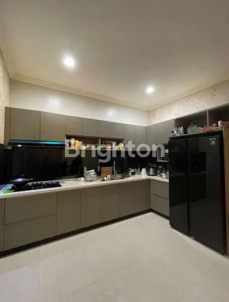 image RUMAH BAGUS MURAH 3 LANTAI (4)