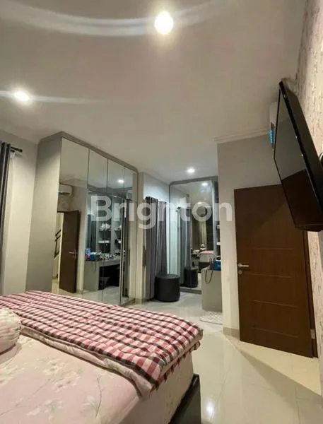 image RUMAH BAGUS MURAH 3 LANTAI (5)