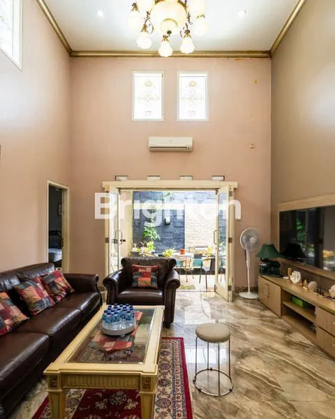 image RUMAH BESAR DEKAT TOL PARIGI DI BINTARO 9 (2)