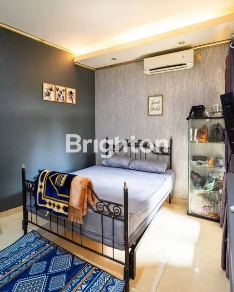 image RUMAH BESAR DEKAT TOL PARIGI DI BINTARO 9 (5)