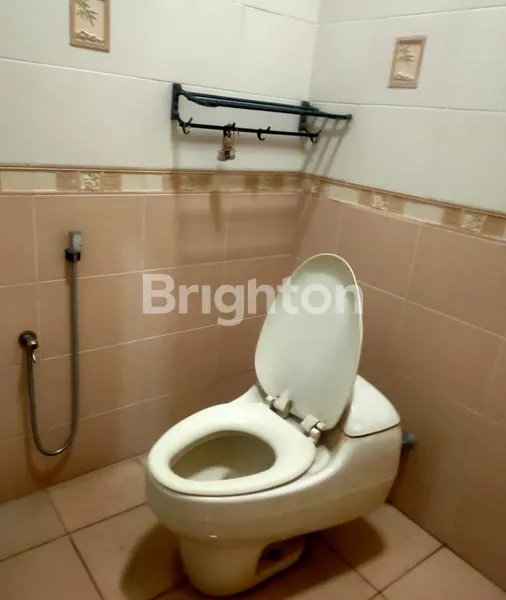 image RUMAH PANTAI MENTARI 3 LANTAI SECOND DEKAT KENJERAN, MULYOSARI, PAKUWON CITY (8)