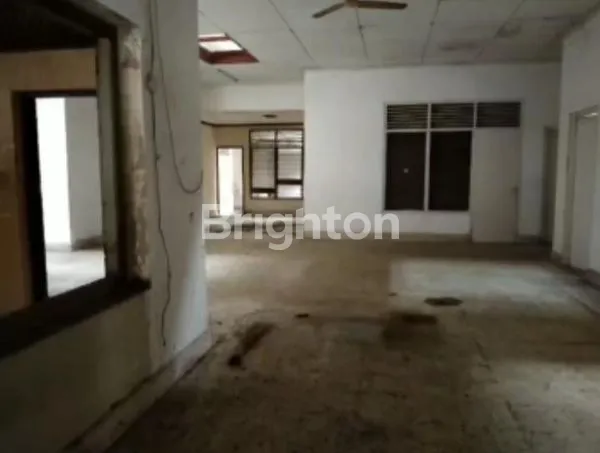 image TANAH BONUS BANGUNAN PAKUNINGRATAN, SELANGKAH TUGU MALIOBORO, AREA KULINER CAFFE KAFE (2)