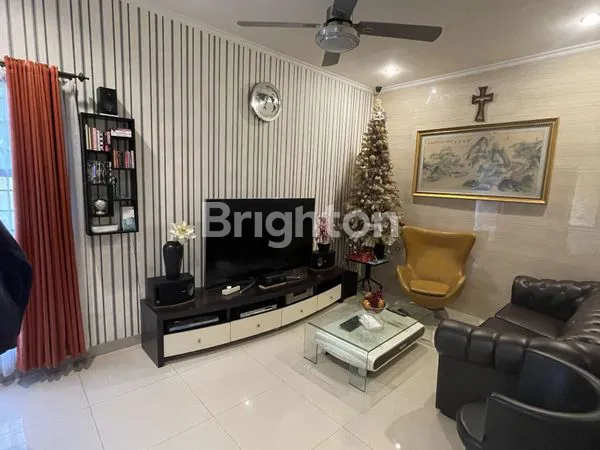 image RUMAH BARU MODERN DI DALAM CLUSTER PERUMAHAN (4)