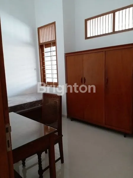 image SEWA RUMAH TINGGAL ANGKAT KOPER LOKASI PREMIUM DI SEMARANG BARAT (3)
